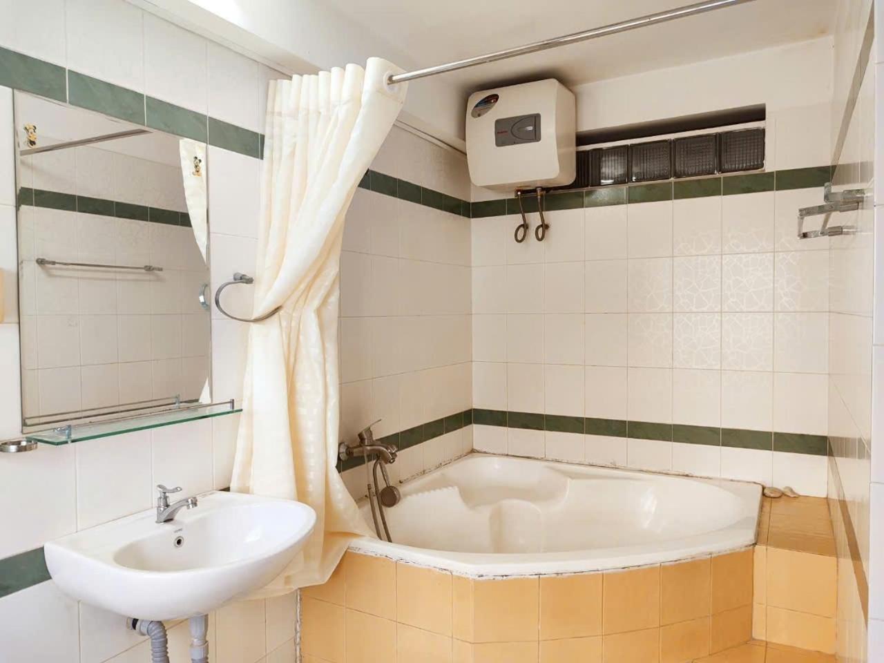 Rose House 302 Nhà khách TP. Hồ Chí Minh
